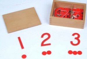 numeri e gettoni Montessori