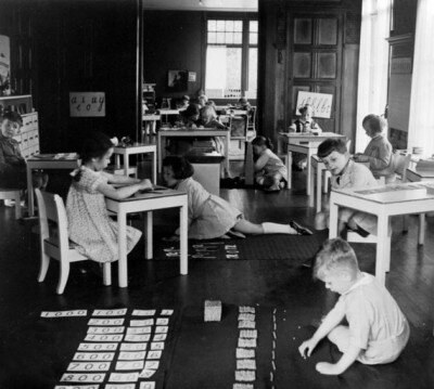 Il gioco della banca per l'addizione (senza riporto) Montessori 1