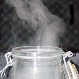 Science experiments for children - Make clouds in a jar 