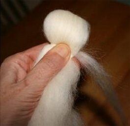 Angelo di lana cardata bianco - versione semplice 11