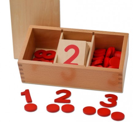 numeri e gettoni Montessori